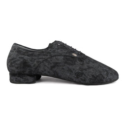 Stilvoller PD Pedro in Black Numb Nubuck von Portdance mit niedrigem Absatz und Spitzendesign. Ideal für Tanzsessions.
