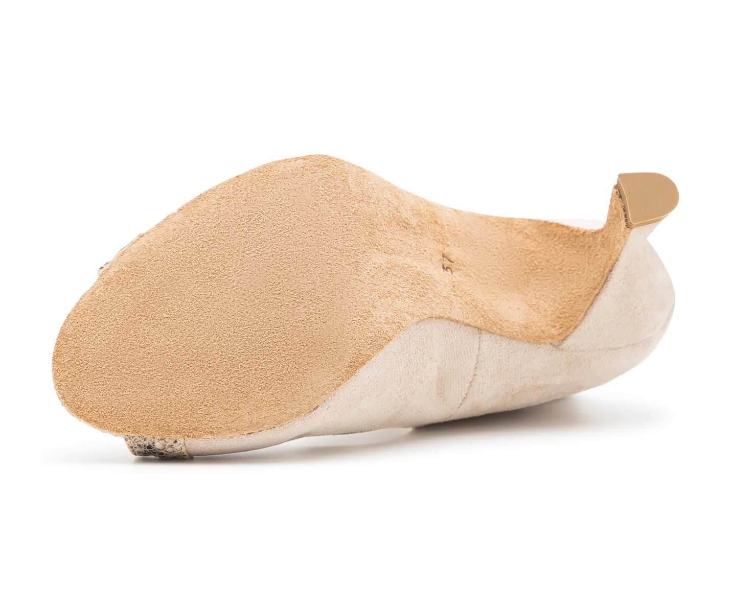 Unteransicht der beigen Alioth Tanzschuhe von Dancing Queens, mit rutschfester Wildledersohle und Fersenlasche.