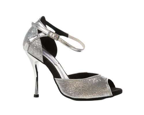 Der 715 Silver Glitter von Alvares Dance Shoes ist ein silberner High Heel mit Fesselriemchen und Peep Toe.
