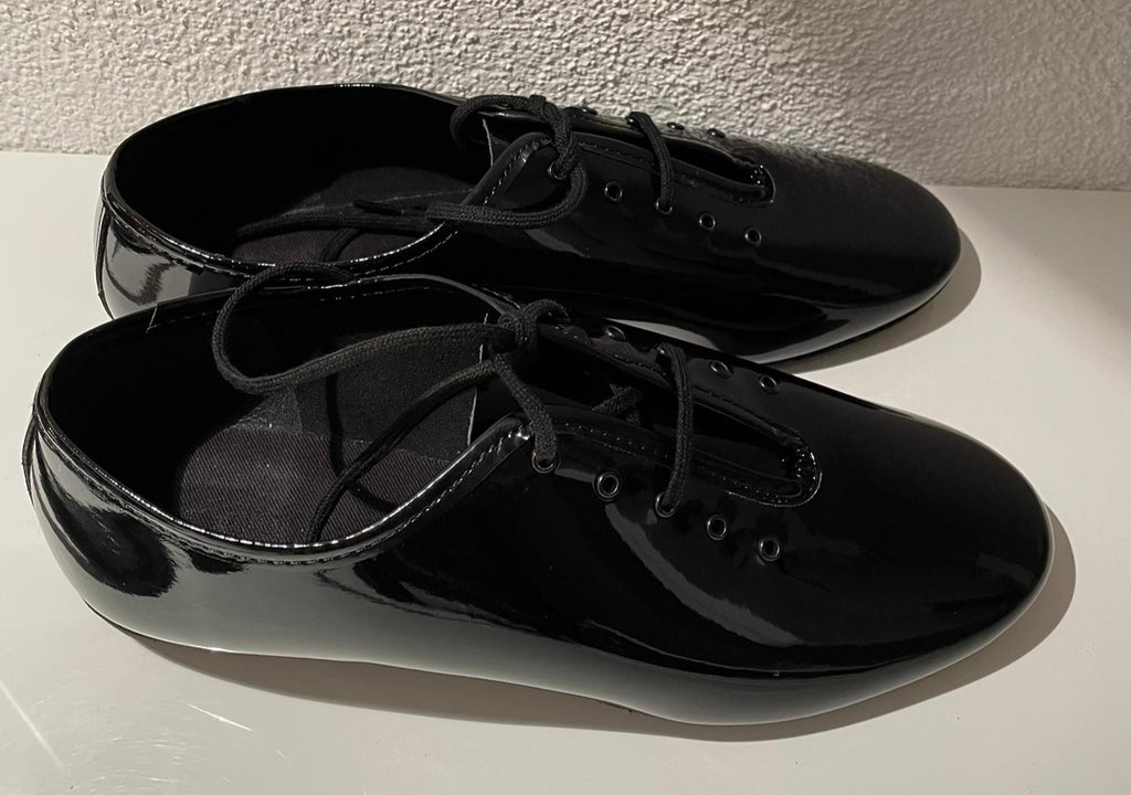 550 / J03 Pintura de zapatos de baile en negro