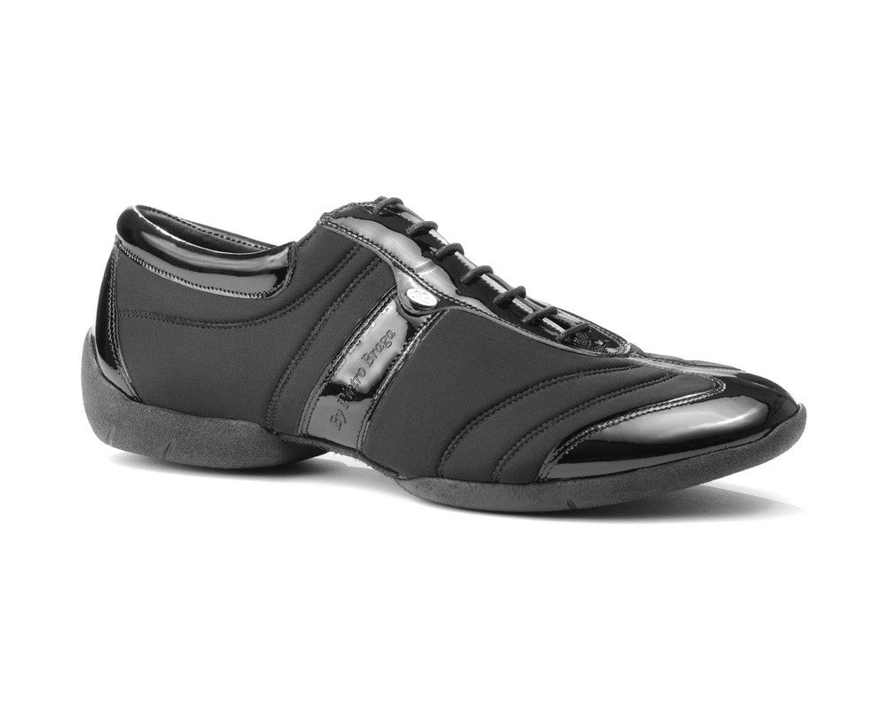Portdance PD Pietro Premium Sneaker, ein eleganter schwarzer Schnürschuh mit niedrigem Absatz und glänzendem Leder-/Lycra-Design.