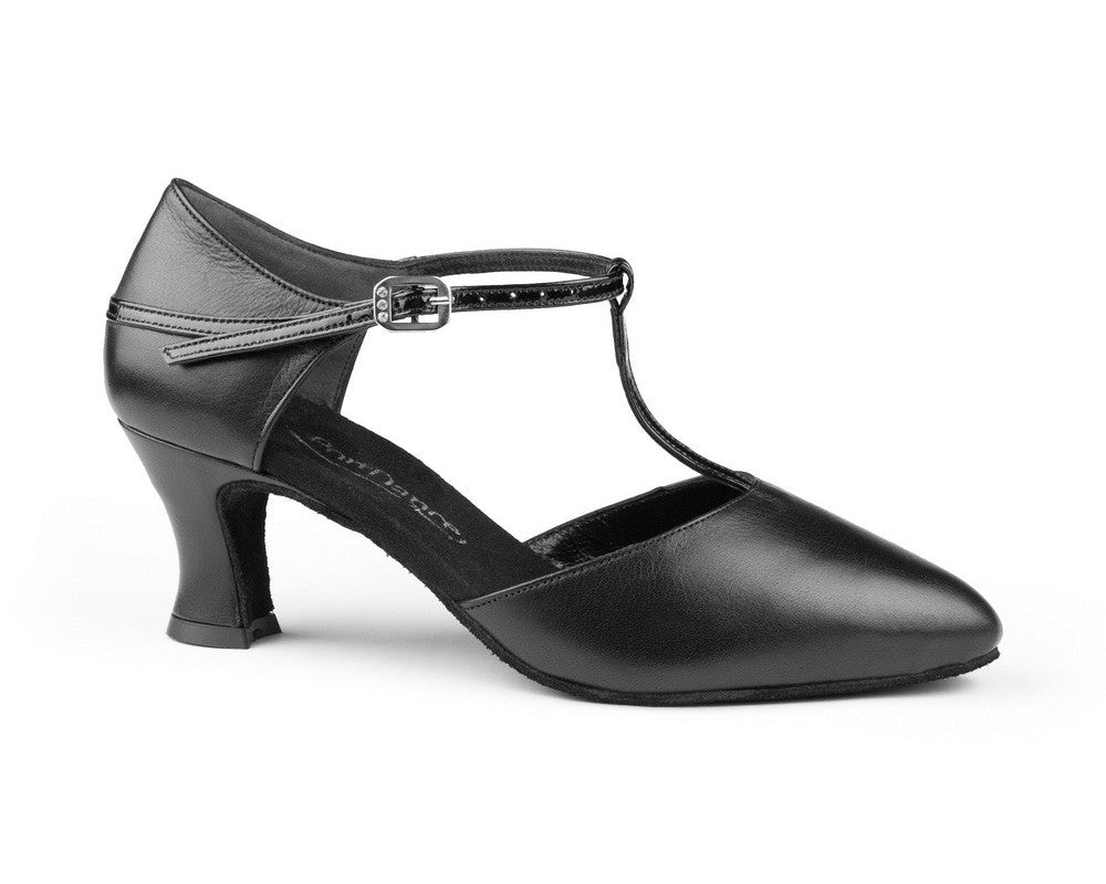 Portdance PD112 PREMIUM Black Leather Tanzschuhe mit niedrigem Absatz, Wildledersohle und Knöchelriemenschnalle.