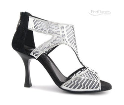 PD813 PRO Tanzschuhe in Silber/Schwarz Nubuk von Portdance sind Sandaletten für schmale bis normalbreite Füße mit einem hinteren Reißverschluss.