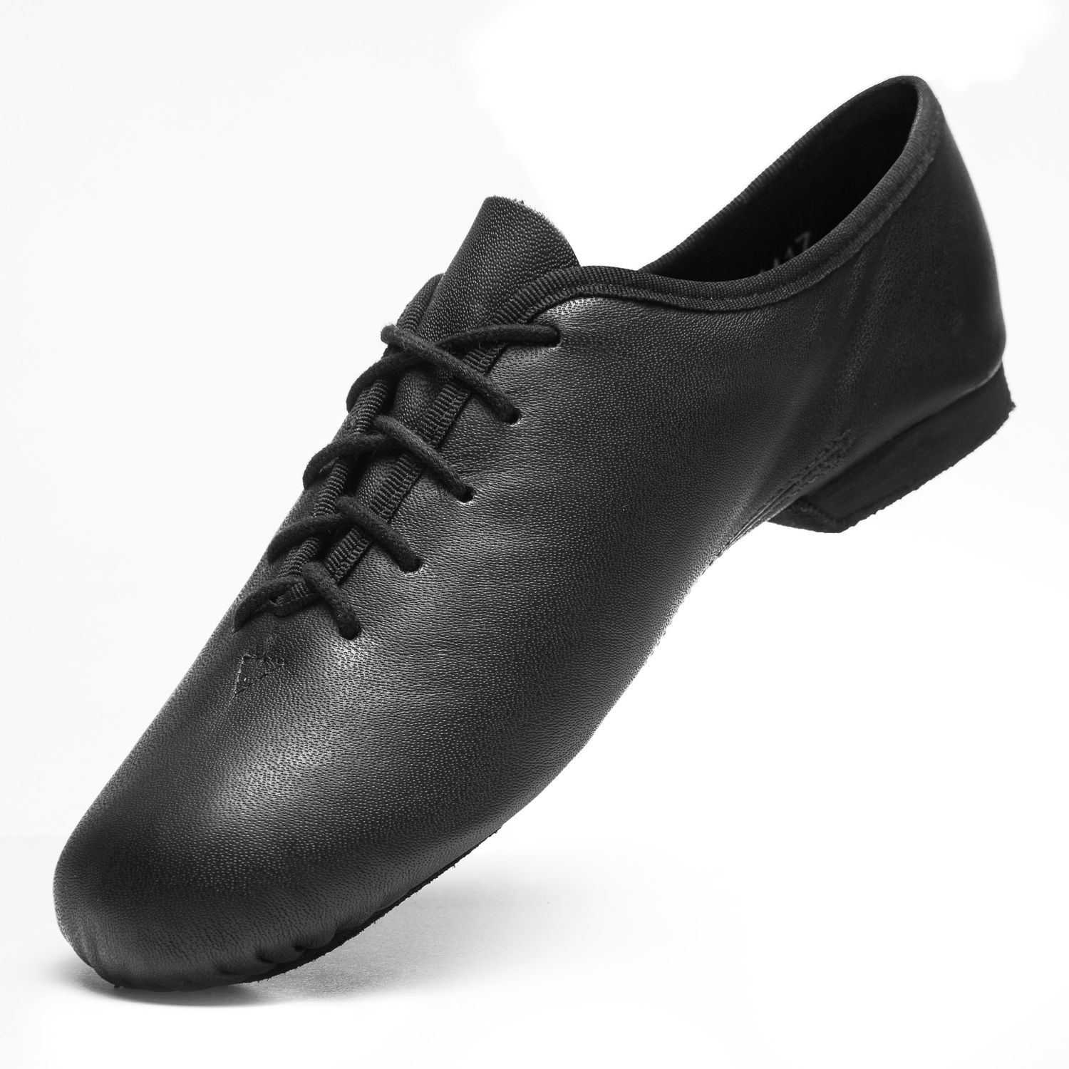 Rumpf 1270 Basic II Jazzschuhe in Schwarz mit weichem Leder und Ledersohle, dargestellt auf weißem Hintergrund.